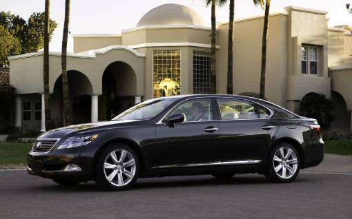 Lexus LS-600H