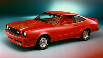 Ford mustang king kobra