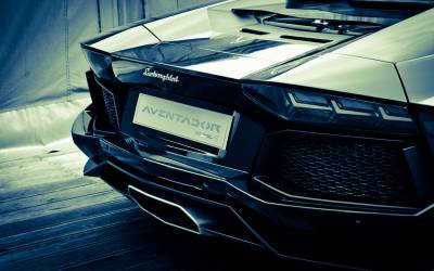 Lamborghini aventador lp700-4 сзади