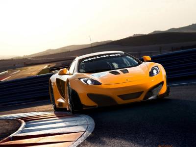McLaren-MP4 12C-GT3 2011