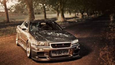 Nissan skyline gt-r r34