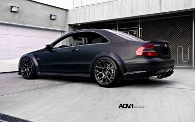 Mercedes benz clk63