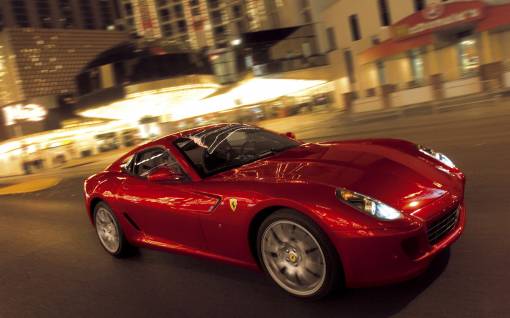 Ferrari 599-GTB в городе