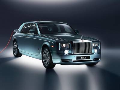 Rolls-Royce-Motor-Cars-102EX-PHANTOM-EXPERIMENTAL