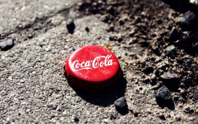 Крышка от бутылки coca cola