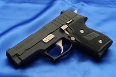 SIG SAUER P245