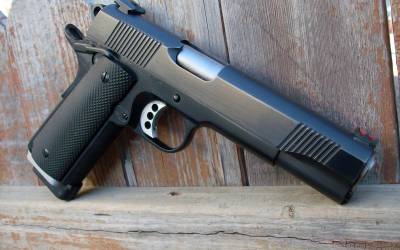 пистолет m1911