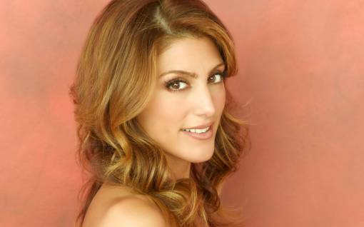 Jennifer Esposito face