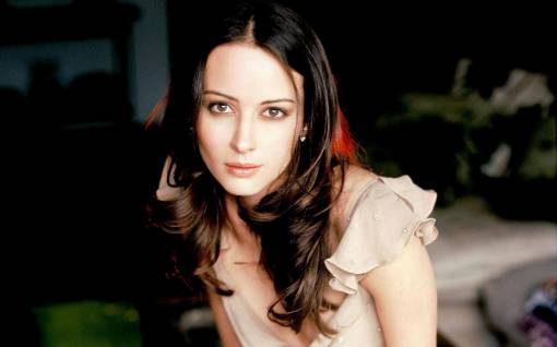 Amy Acker