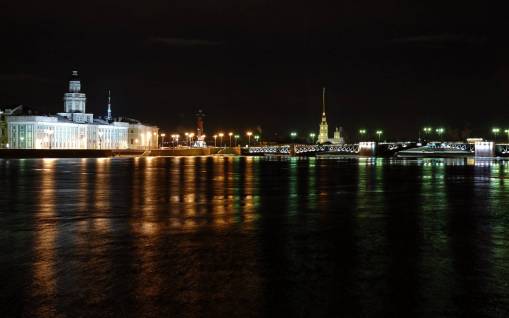 Московская река