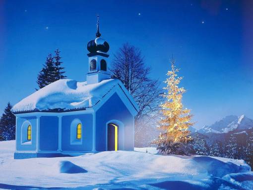 Церковь в рождественскую ночь