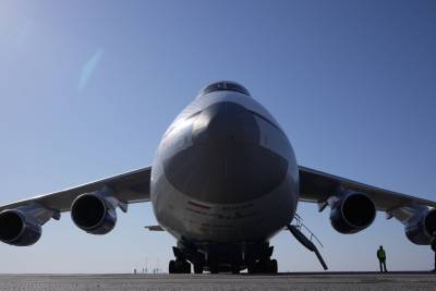 Антонов АН-124 Руслан самолет