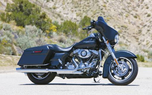 Harley-Davidson FLHX Street Gilde