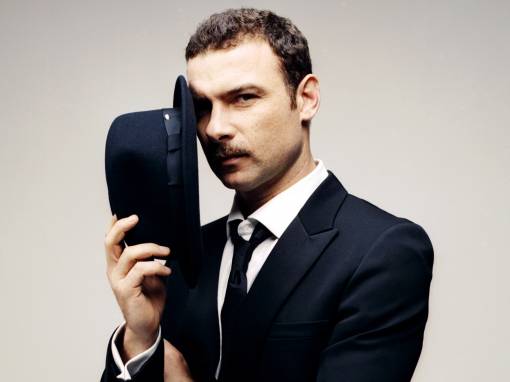 Лив Шрайбер